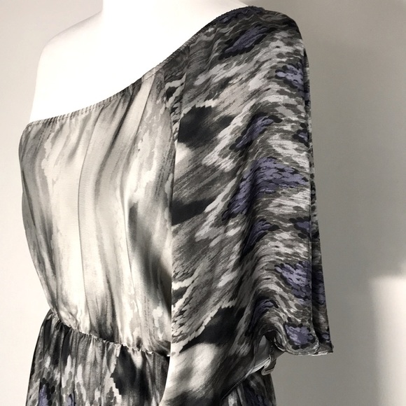 Collective Concept Women’s Gray & Purple One Shoulder Blouse Mini Dress Size 6 - Picture 2 of 8